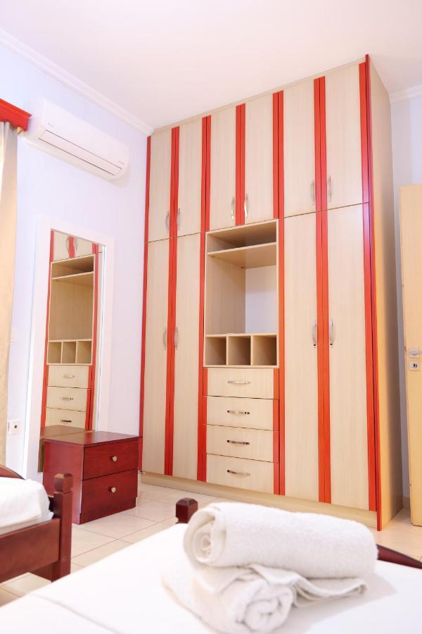 Miracle Apartments Saranda Ngoại thất bức ảnh