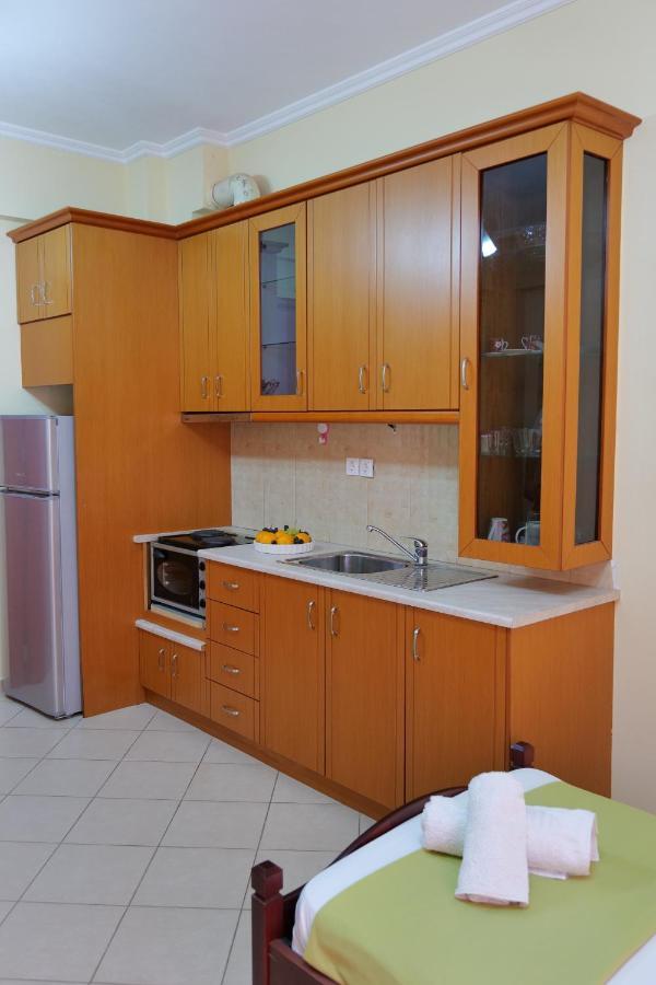 Miracle Apartments Saranda Ngoại thất bức ảnh